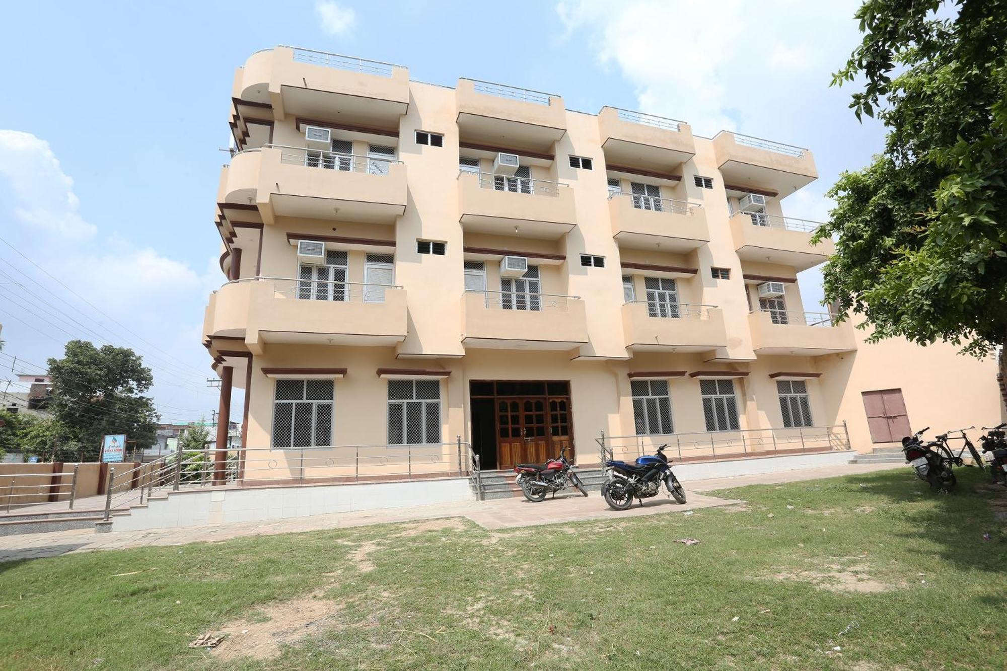 Collection O Sahani Guest House Rāmnagar Buitenkant foto